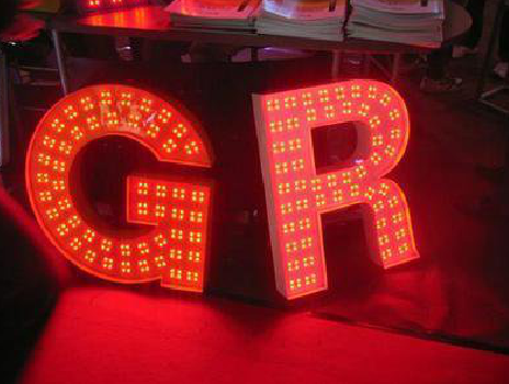 瑞金LED发光字常见的安装误区。